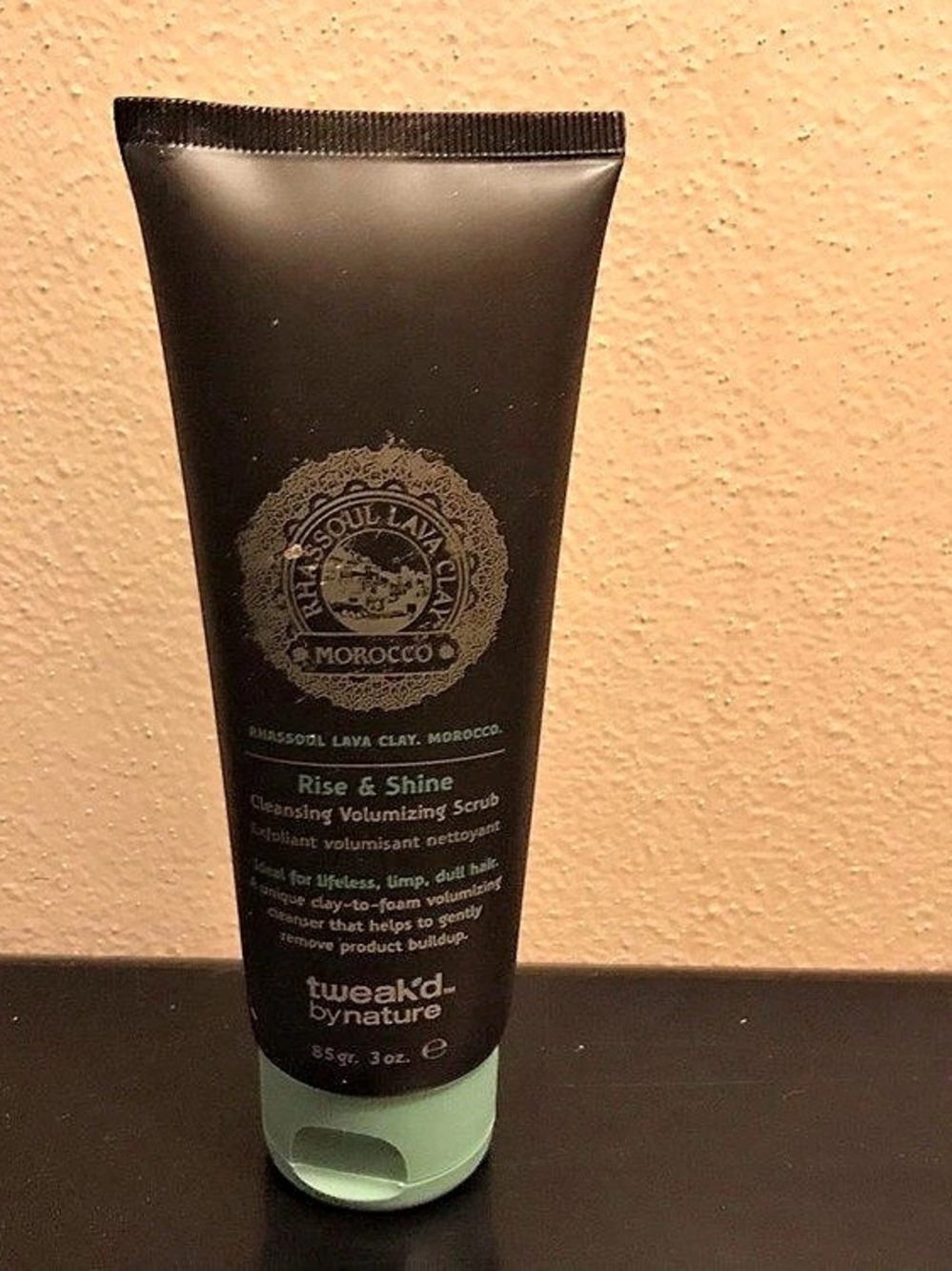 tweak'd by nature Rise & Shine Cleansing Volumizing Scrub Hair Treatment